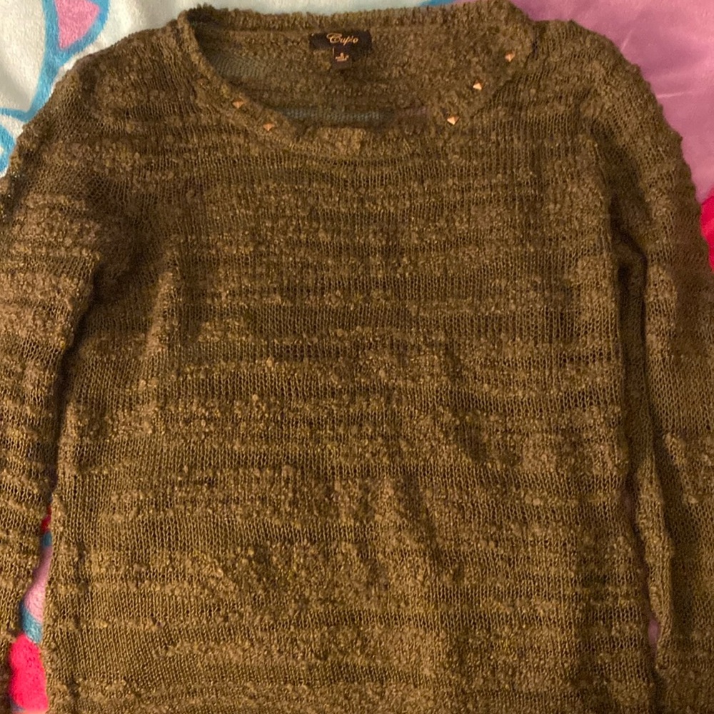 Green cupio sweater